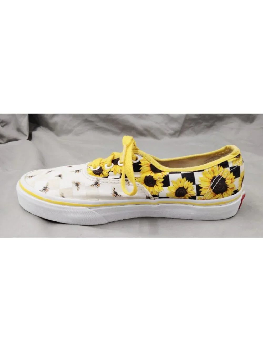 Vans Authentic Sunflower Bee Checkerboard Shoes Yellow Youth Size 3 Canvas